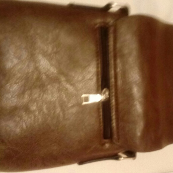 Seoneyu's 3-In-One Handbag Tote Shoulder Bag ! - Picture 6 of 8